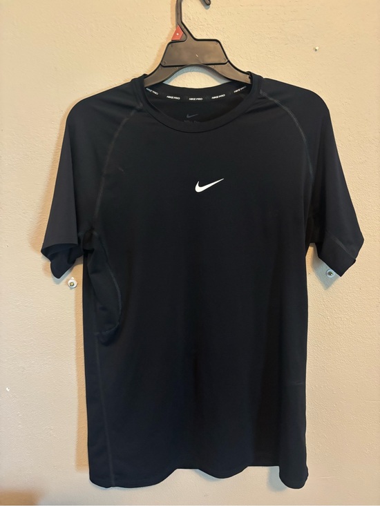 Nike Other - Nike Black Short Sleeve Performance Tee with White Swoosh